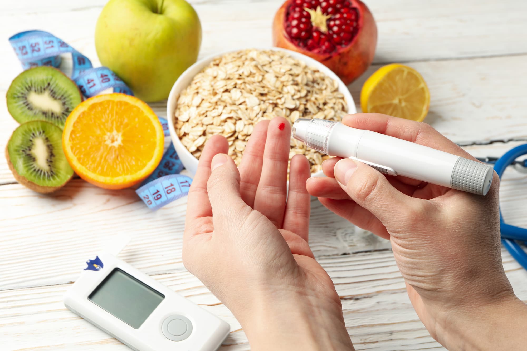 Diabetes mellitus Typ 2, Messung des Blutzuckerwertes, gesunde Ernährung