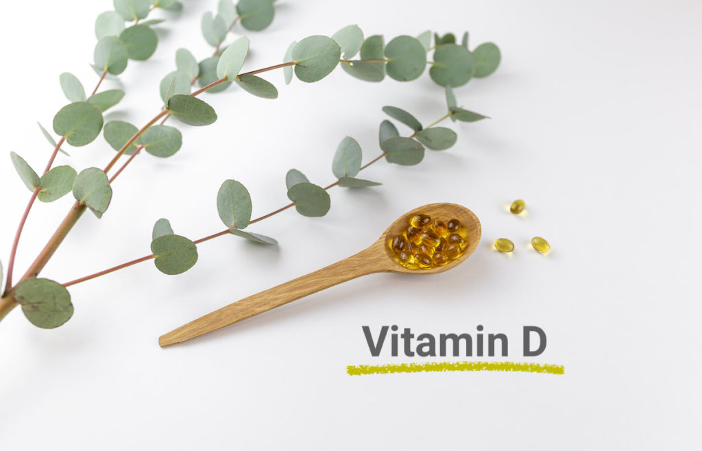 Vitamin D spielt eine wichtige Rolle bei der Proliferation (Vermehrung) und Reifung von hautbildenden Zellen (Keratinozyten)